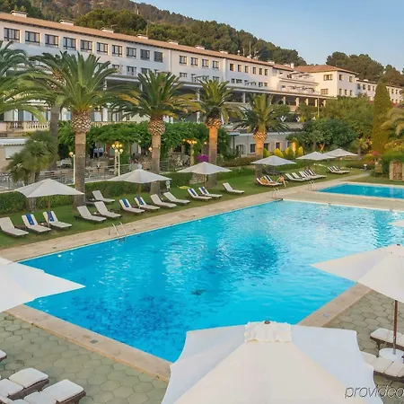 فندق Formentor, A Royal Hideaway 5*