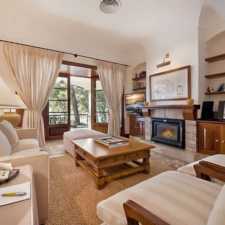 Formentor, A Royal Hideaway מלון 5*